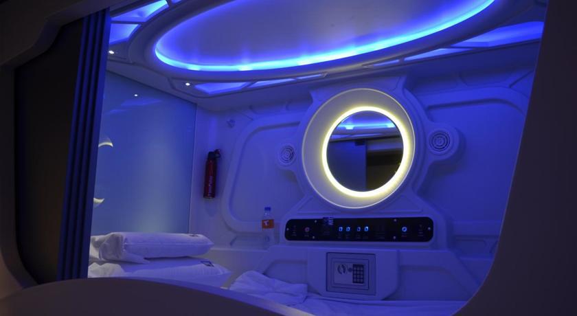 Time Capsule Hotel จอร์จทาวน์ ภายนอก รูปภาพ