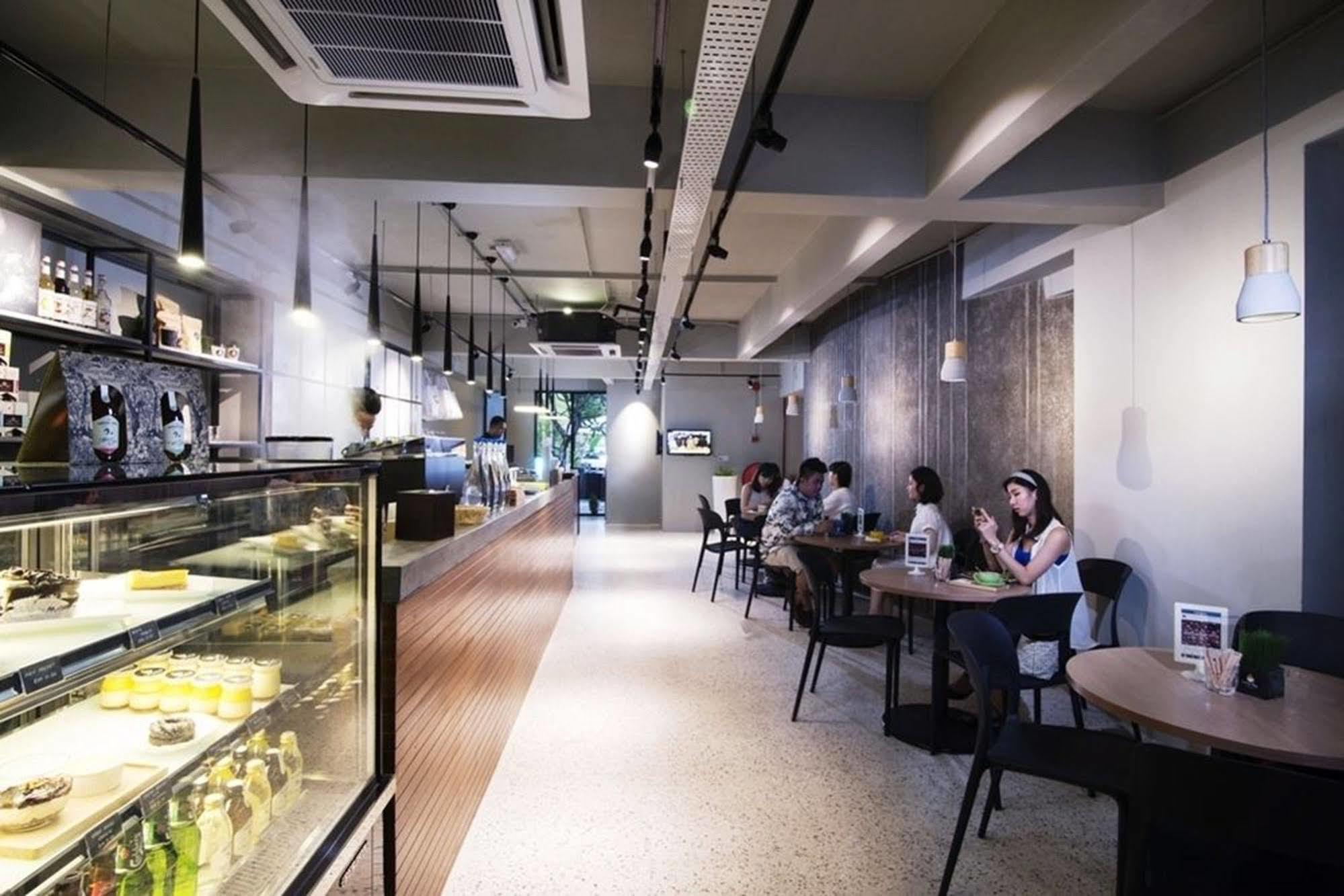 Time Capsule Hotel จอร์จทาวน์ ภายนอก รูปภาพ
